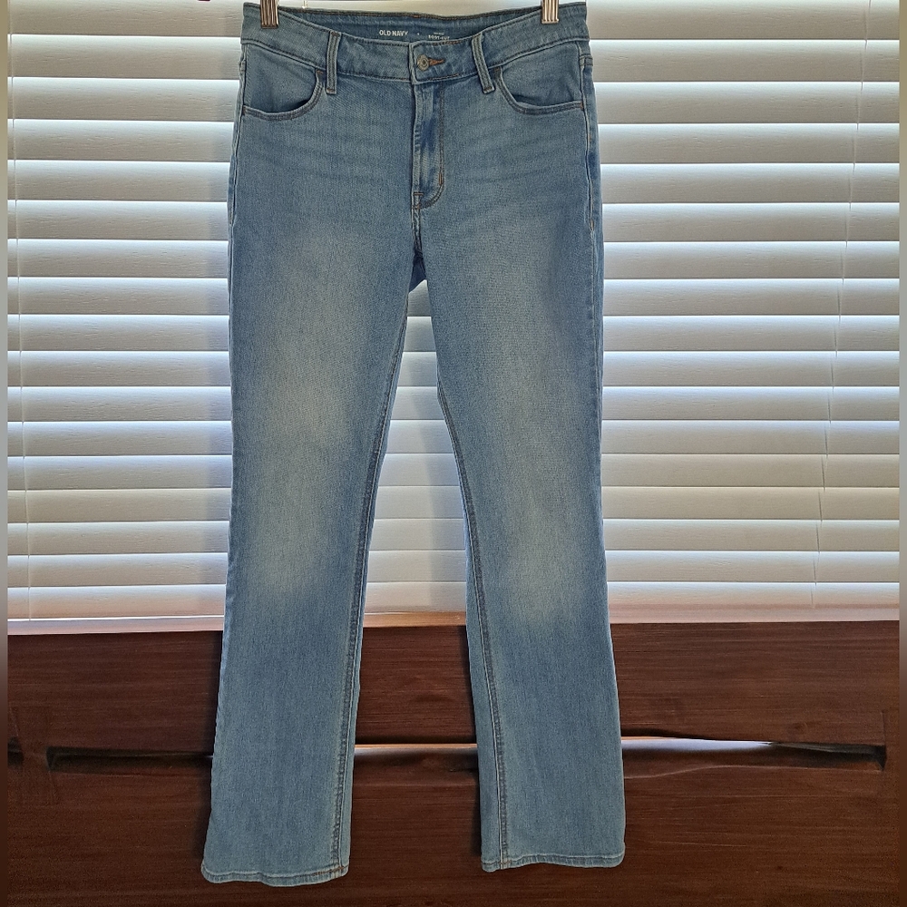 Old Navy Mid Rise Boot-cut Jeans Size 4